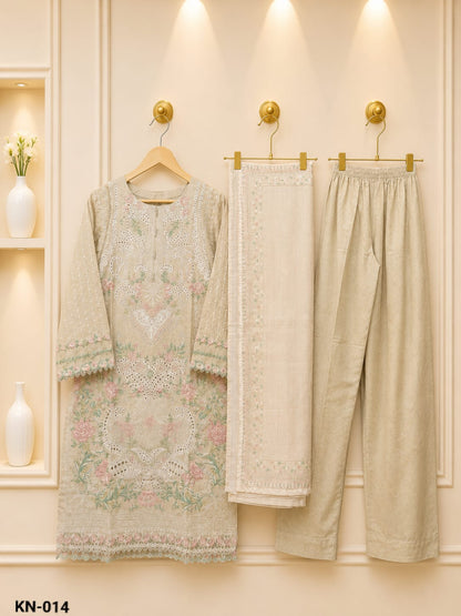 *LUXURY LAWN* *COLLECTION* ✨