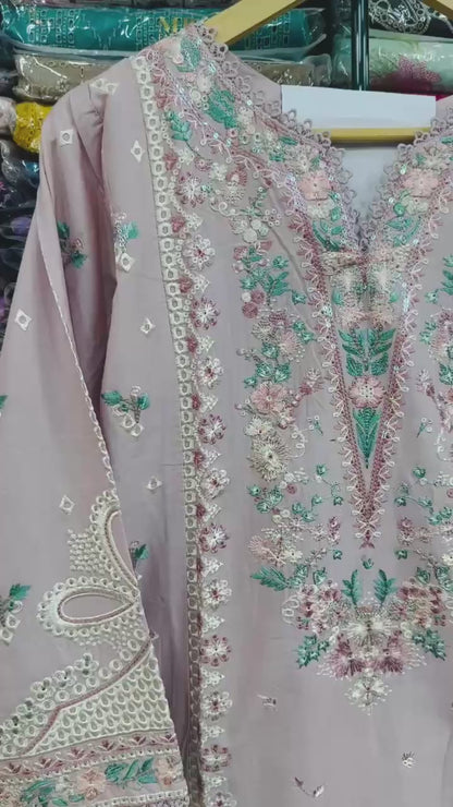 ✨ *LUXURY LAWN COLLECTION* ✨